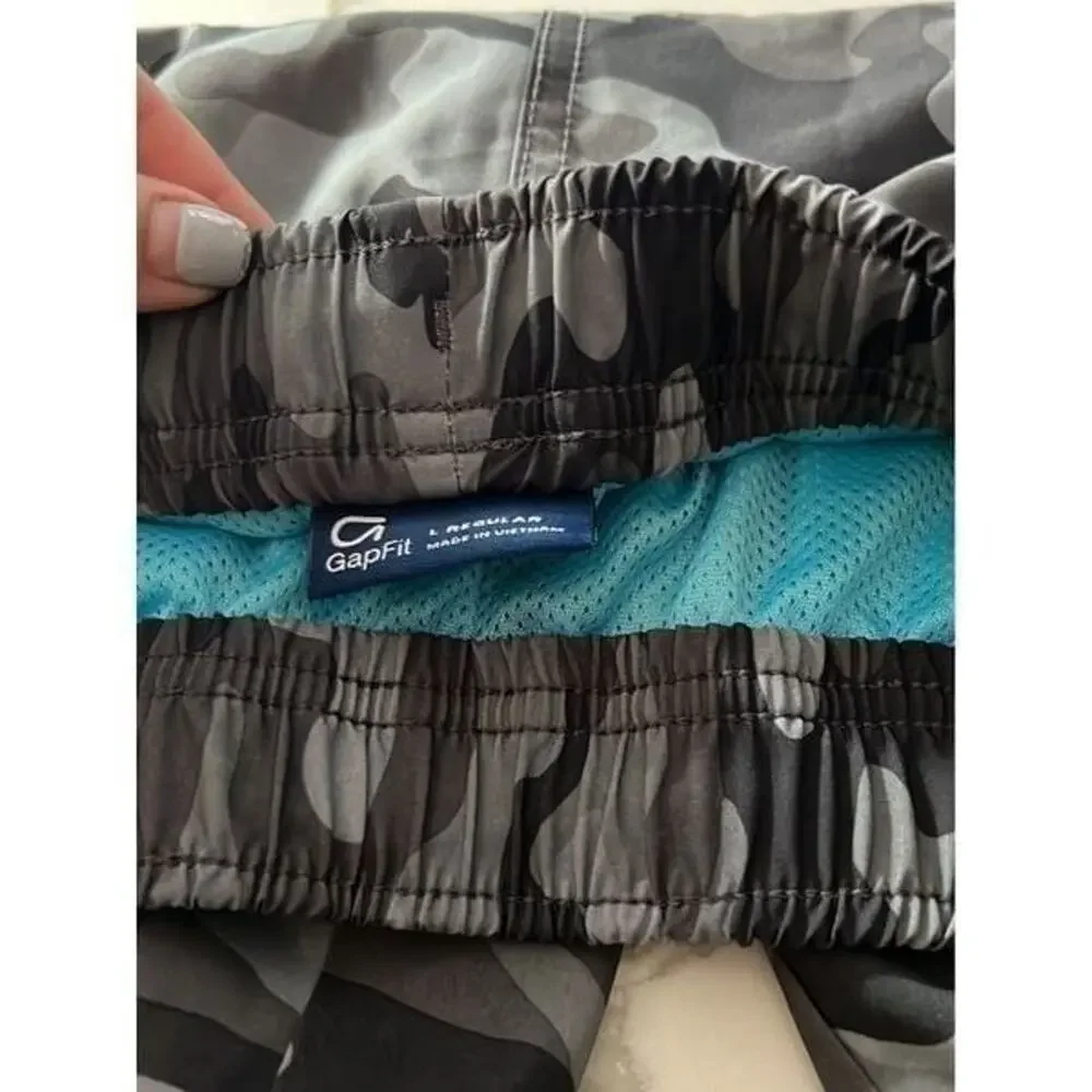 Gap boy shorts large‎